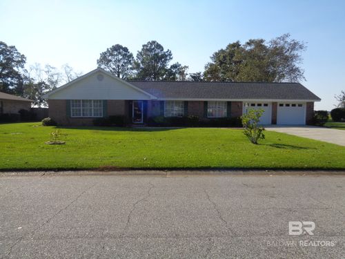 9075 Fairway Dr, Foley, AL, 36535-9301 | Card Image