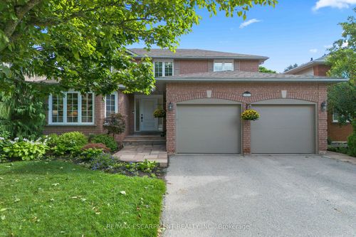 2421 Susquehanna Crt, Oakville, ON, L6H5Y8 | Card Image