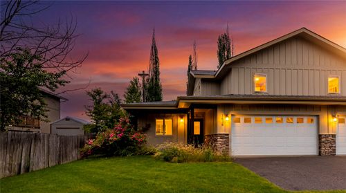 1636 Whitefish Ave, Whitefish, MT, 59937-2957 | Card Image