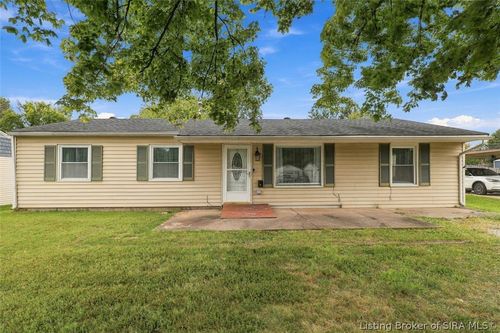 3105 Beacon Drive, New Albany, IN, 47150 | Card Image