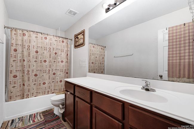 6626 Luckey Tree, House other with 3 bedrooms, 2 bathrooms and null parking in San Antonio TX | Image 17