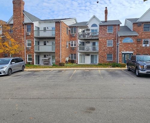 apt-1a-4304 Shamrock Ln, McHenry, IL, 60050-3141 | Card Image