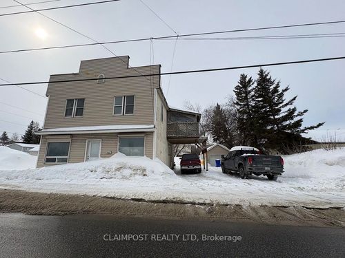 5865 King St, Porcupine, ON, P0N1C0 | Card Image