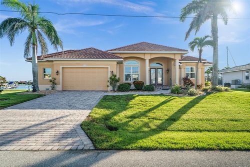 3322 Sandpiper Dr, PUNTA GORDA, FL, 33950-6672 | Card Image