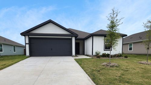500 Silver Birch Dr, Nevada, TX, 75173-1130 | Card Image
