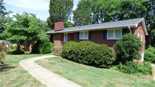 1245 Paddock Cir, Charlotte, NC, 28209-2441 | Card Image