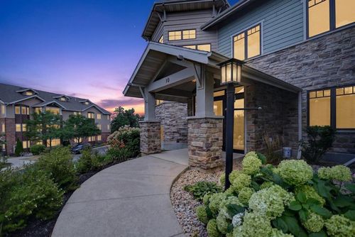 105-10 Glen Brook Way, Fitchburg, WI, 53711 | Card Image