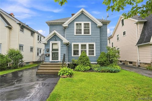 160 Hamilton Dr, Amherst, NY, 14226-4741 | Card Image
