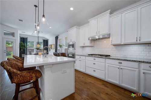 487 Mission Hill Run, New Braunfels, TX, 78132-4767 | Card Image