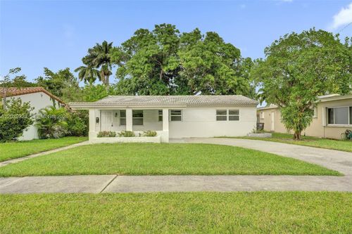 1423 Garfield St, Hollywood, FL, 33020-3746 | Card Image
