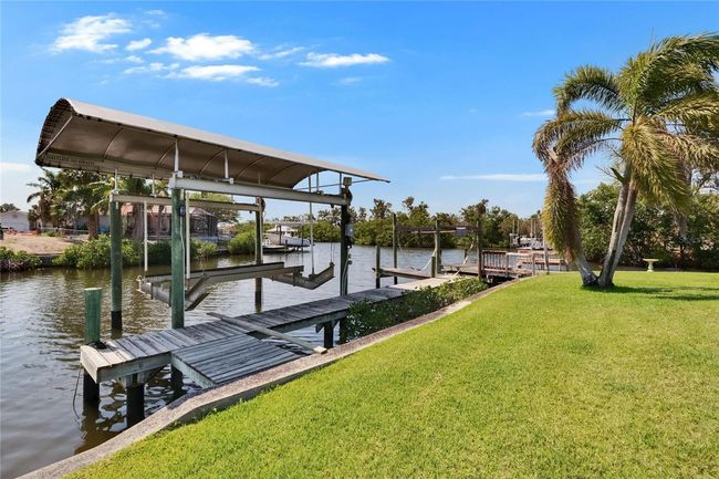 6530 Manila Palm Way, House other with 4 bedrooms, 2 bathrooms and null parking in APOLLO BEACH FL | Image 56