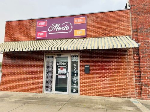 114 W Woodard St, Denison, TX, 75021-3033 | Card Image