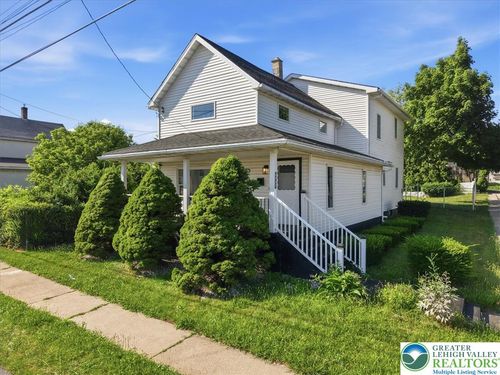 1727 Bulwer St, Scranton, PA, 18504-1207 | Card Image