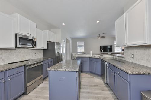 1609 Bonita Bluff Ct, RUSKIN, FL, 33570-3217 | Card Image
