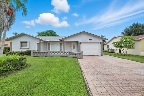9407 Nw 70th Pl, Tamarac, FL, 33321-3005 | Card Image