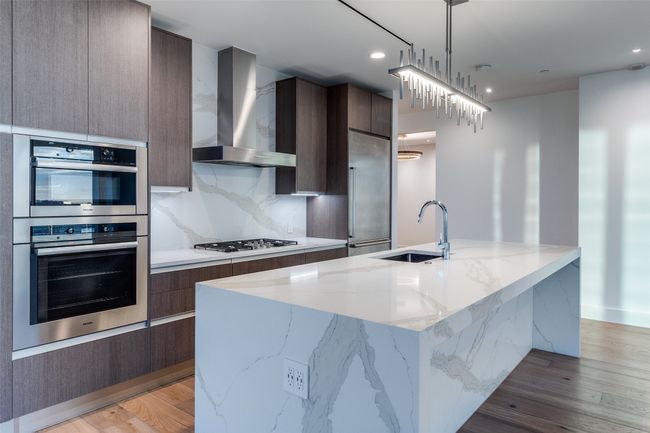 APT-1404 - 3130 N Harwood St, Condo with 2 bedrooms, 3 bathrooms and null parking in Dallas TX | Image 10