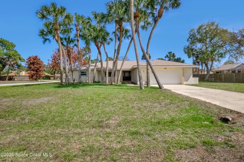 939 Peach Ave Ne, PALM BAY, FL, 32907-1369 | Card Image