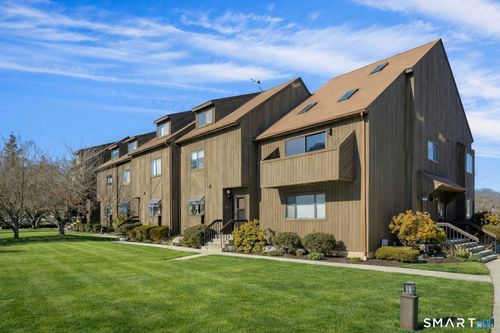 apt-4b-455 Hope St, Stamford, CT, 06906-1330 | Card Image