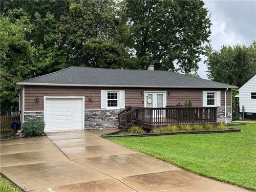 29331 Armadale Ave, Wickliffe, OH, 44092-2036 | Card Image