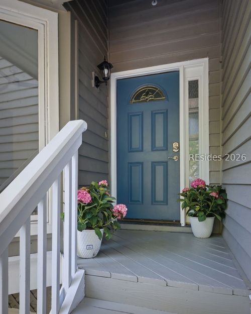 205-10 Yacht Cove Dr, Hilton Head Island, SC, 29928-3584 | Card Image