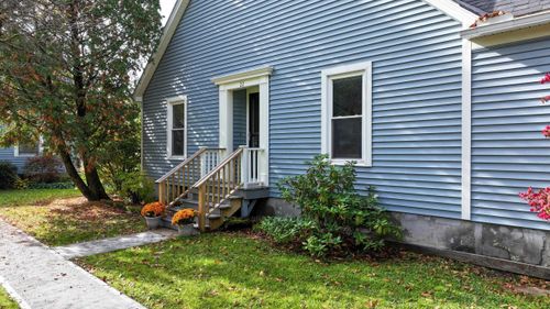 22 Overbrook Dr, Middlebury, VT, 05753-1542 | Card Image