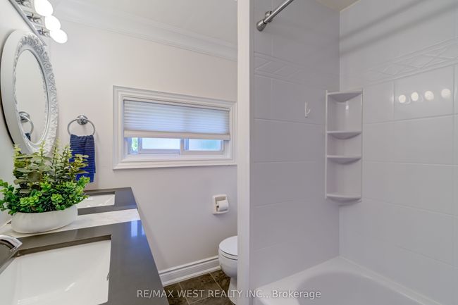 31 Beaver St, House other with 3 bedrooms, 2 bathrooms and 8 parking in Glen Williams ON | Image 15
