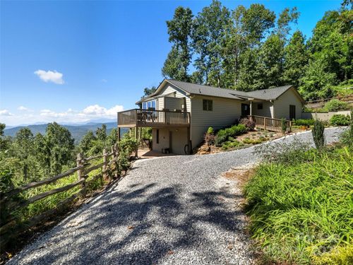 1533 Apple Ln, Spruce Pine, NC, 28777-5481 | Card Image