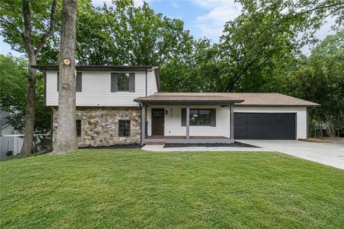 2273 Ivy Crest Dr, Buford, GA, 30519-4430 | Card Image