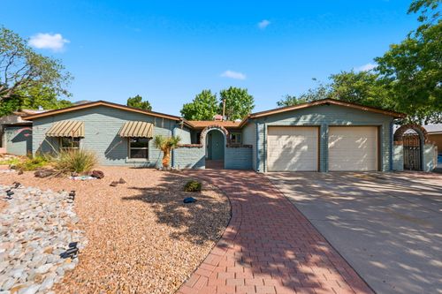 11900 El Solindo Ave Ne, Albuquerque, NM, 87111-4009 | Card Image