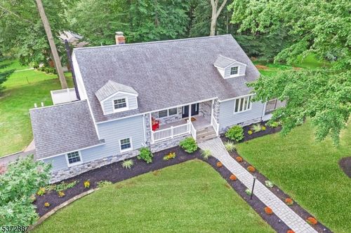 99 Lidgerwood Pkwy, Morristown, NJ, 07960-5918 | Card Image