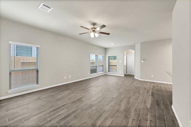 232 Emerald Thicket Ln, House other with 3 bedrooms, 2 bathrooms and null parking in Huffman TX | Image 5