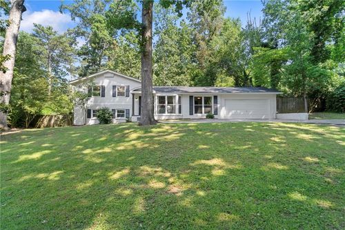 431 Hickory Ln Se, Smyrna, GA, 30082-1811 | Card Image