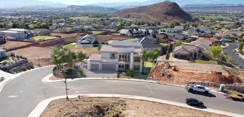 2114 S Pinto St St, Washington, UT, 84780 | Card Image