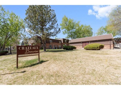 5743 S Lowell Blvd, Littleton, CO, 80123-2847 | Card Image