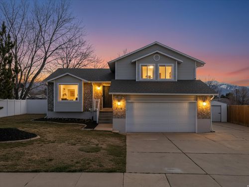 2386 N 800 W, Layton, UT, 84041-4769 | Card Image