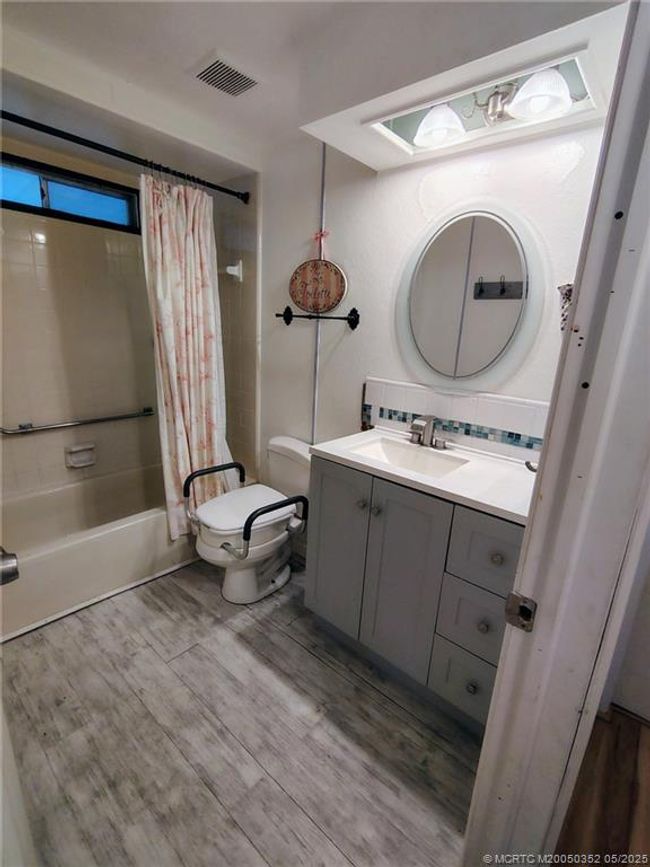4225 1 St Ct, House other with 2 bedrooms, 2 bathrooms and 1 parking in Lantana FL | Image 37