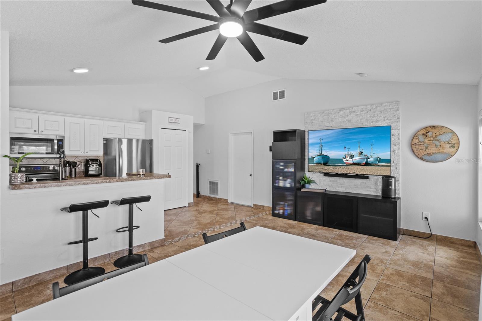 Residential in KISSIMMEE 4