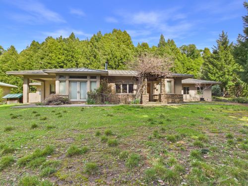 5500 Goodman Ranch Road, Whitethorn, CA, 95589 | Card Image
