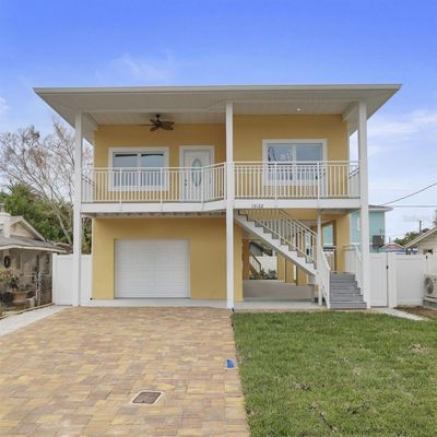 13122 4th Street E, House other with 3 bedrooms, 2 bathrooms and null parking in Madeira Beach FL | Image 2