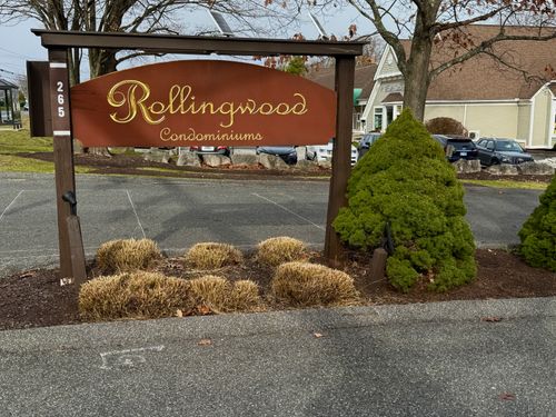 17-17 Rollingwood Dr, Brookfield, CT, 06804-2735 | Card Image