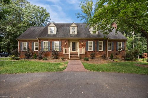 322 Riverwood Dr, Lewisville, NC, 27023-9531 | Card Image