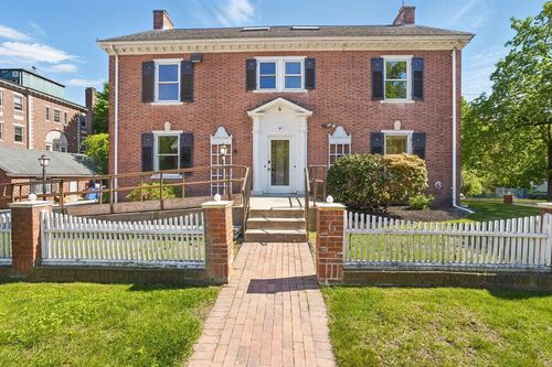 6 Windsor St, Andover, MA, 01810-2605 | Card Image