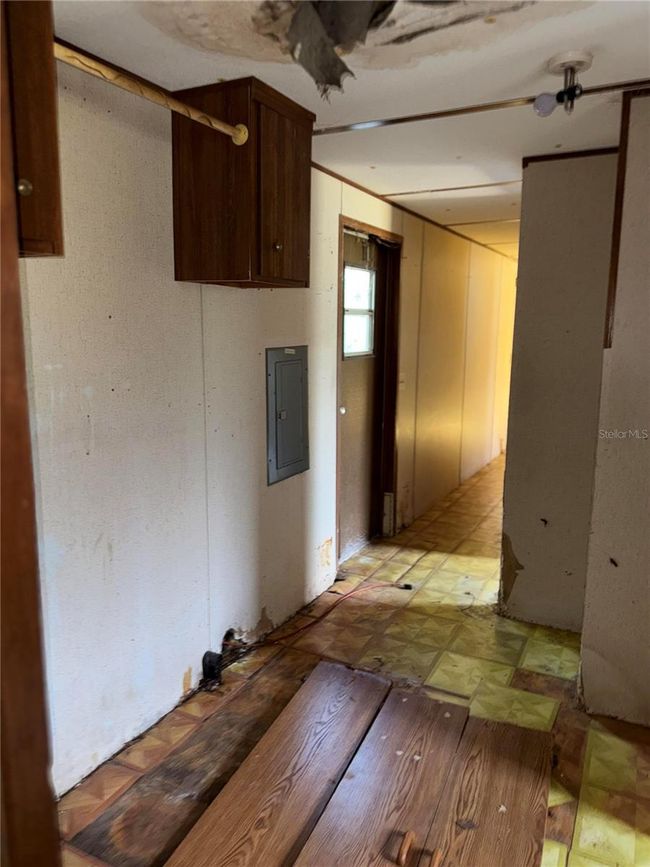 13461 Ne 15 Th Ter, House other with 3 bedrooms, 2 bathrooms and null parking in Trenton FL | Image 11