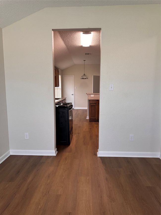 195 Rolling Ct, House other with 4 bedrooms, 2 bathrooms and null parking in Lancaster TX | Image 8
