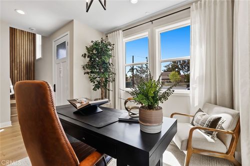 unit-113-19011 Main St, Huntington Beach, CA, 92648-6868 | Card Image