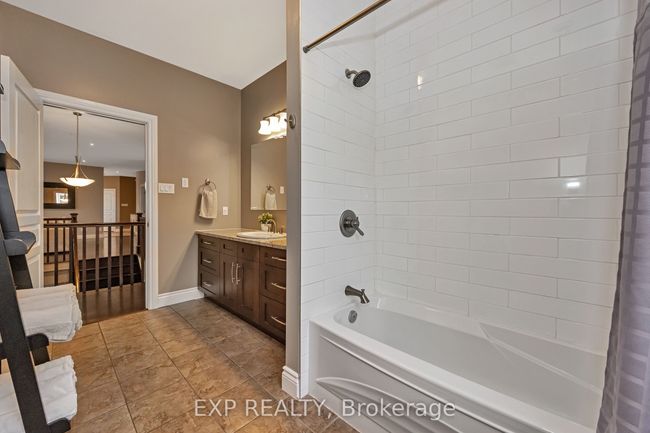 155 Wilbert Cox Dr, House other with 5 bedrooms, 4 bathrooms and 9 parking in Carp ON | Image 21