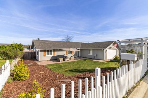 18920 Nugget Way, Plymouth, CA, 95669-8633 | Card Image