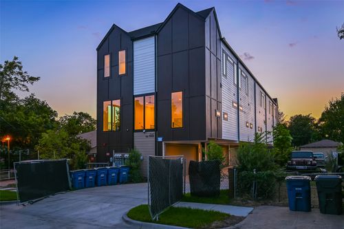 102-2247 Mail Avenue, Dallas, TX, 75235 | Card Image