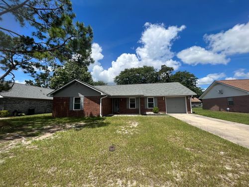 1442 Harrier Holw, Hinesville, GA, 31313-9185 | Card Image