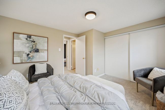 132 Timber Mill Ave, House attached with 3 bedrooms, 2 bathrooms and 1 parking in Whitby ON | Image 17